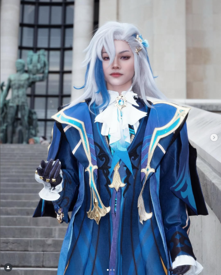 Genshin Impact Neuvollite Long Grey Hair Basic Wig