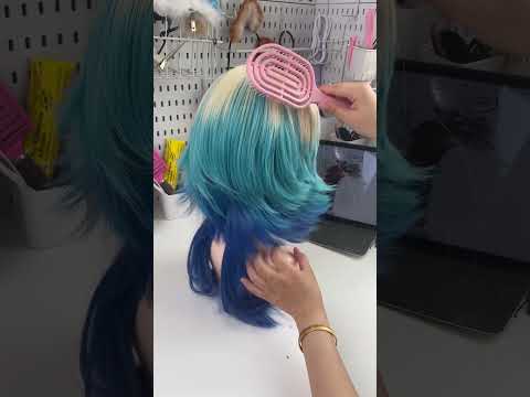 Michael Kaiser Kurzes Mix-Haar Basic-Perücke mit blauen Locken