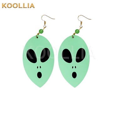 Alternative view of Dandadan Momose Momomi basic cosplay alien earring set