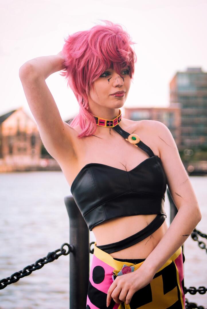 JoJo's Bizarre Adventure Trish Una Short Pink  Hair Basic Wig