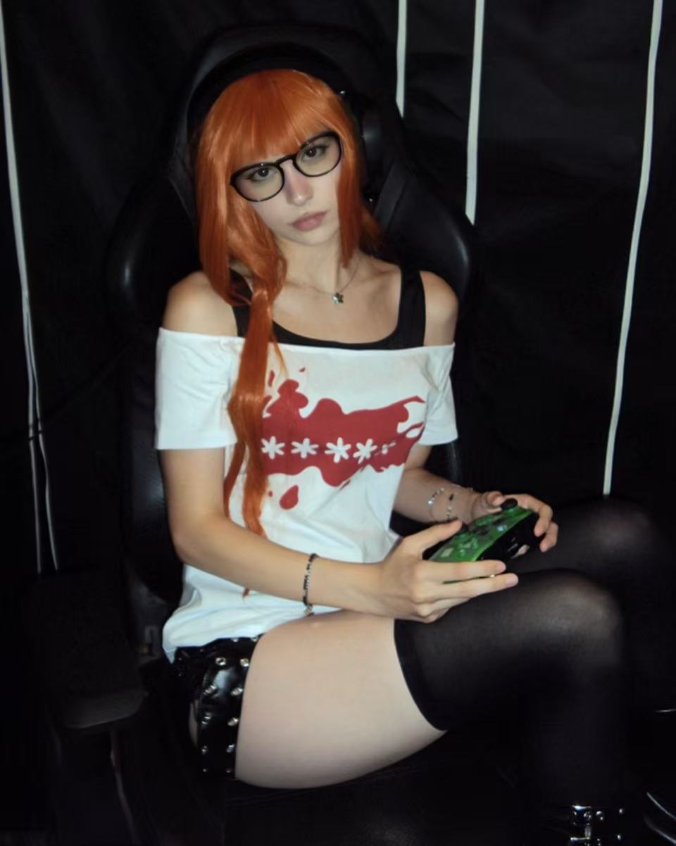 Persona 5 Futaba Sakura Long Orange Hair Basic Wig